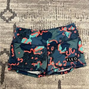 Fleo Shorts